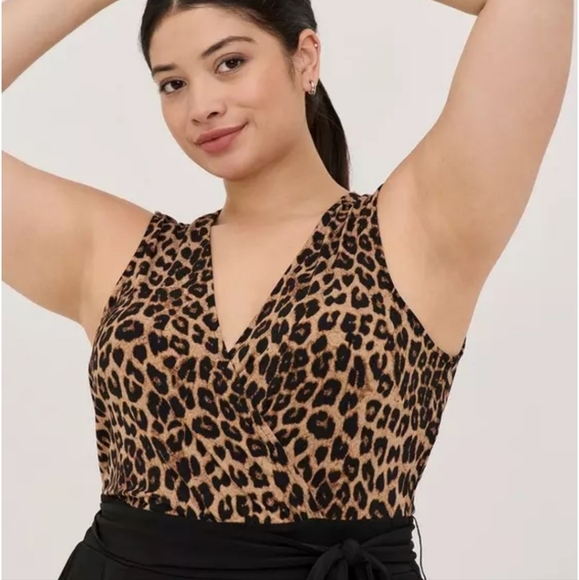 Torrid Studio Knit Surplice Animal Print Romper Size 18 Size 20 - Picture 7 of 7